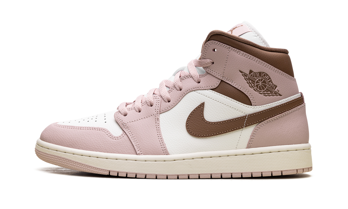 Jordan 1 Mid WMNS "Pink Oxford Brown" BQ6472 620