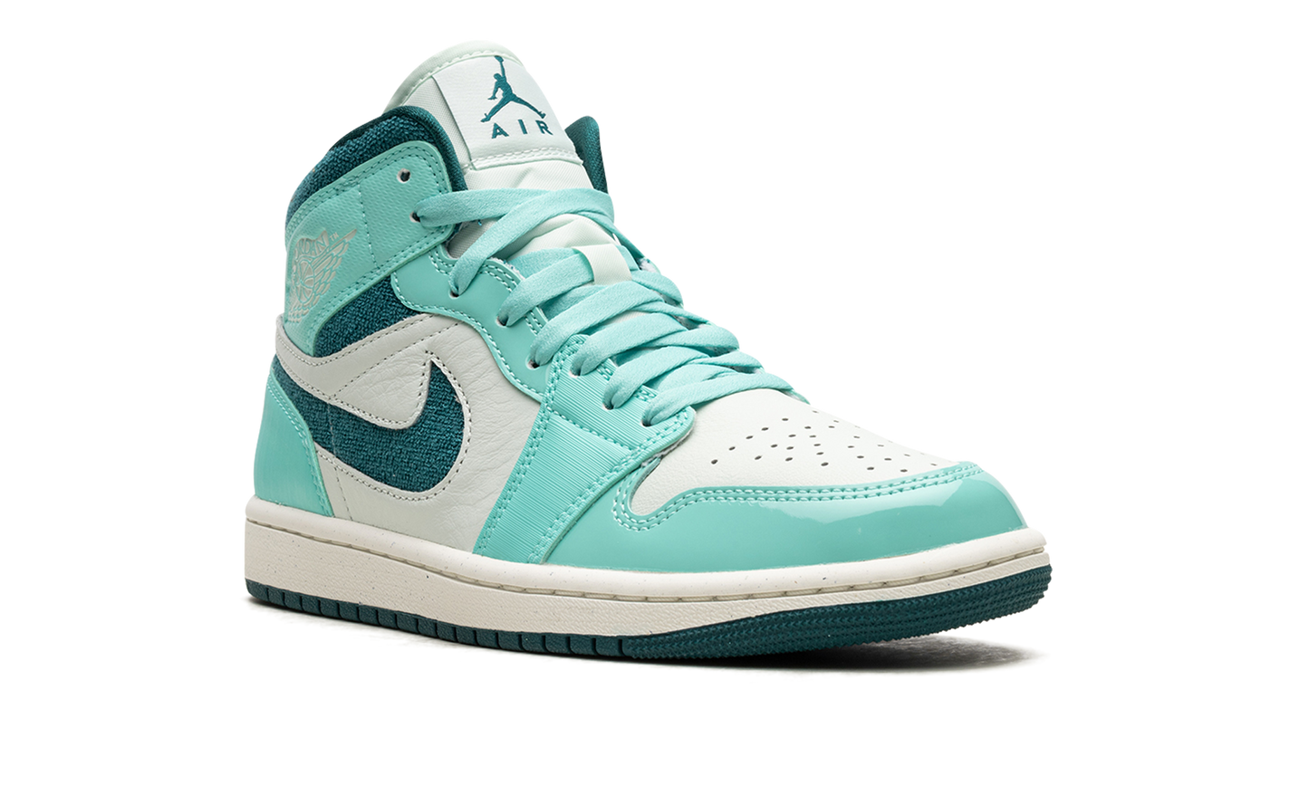 AIR JORDAN 1 MID SE WMNS "Bleached Turquoise" DZ3745 300