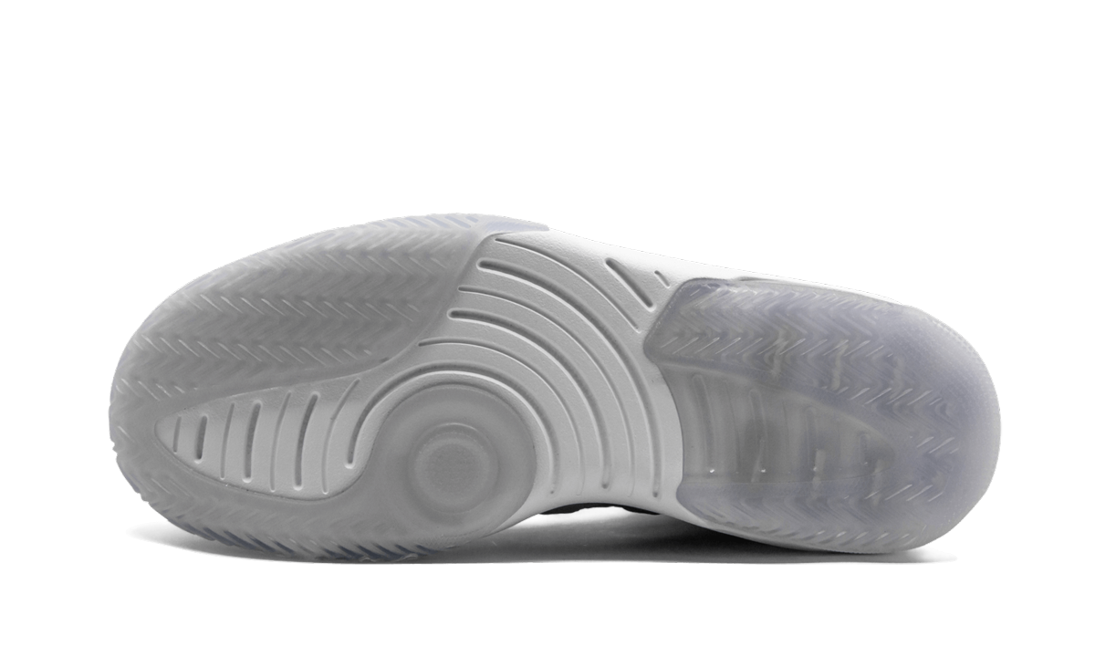 Jordan Max Aura AQ9084 010