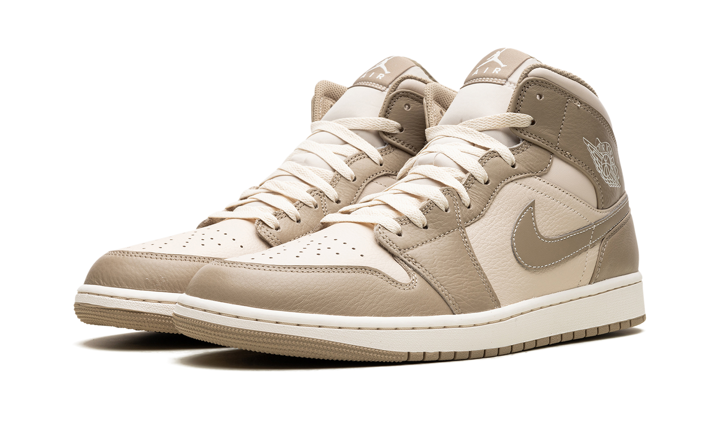 Air Jordan 1 Mid "LEGEND LIGHT BROWN" HF4830 203