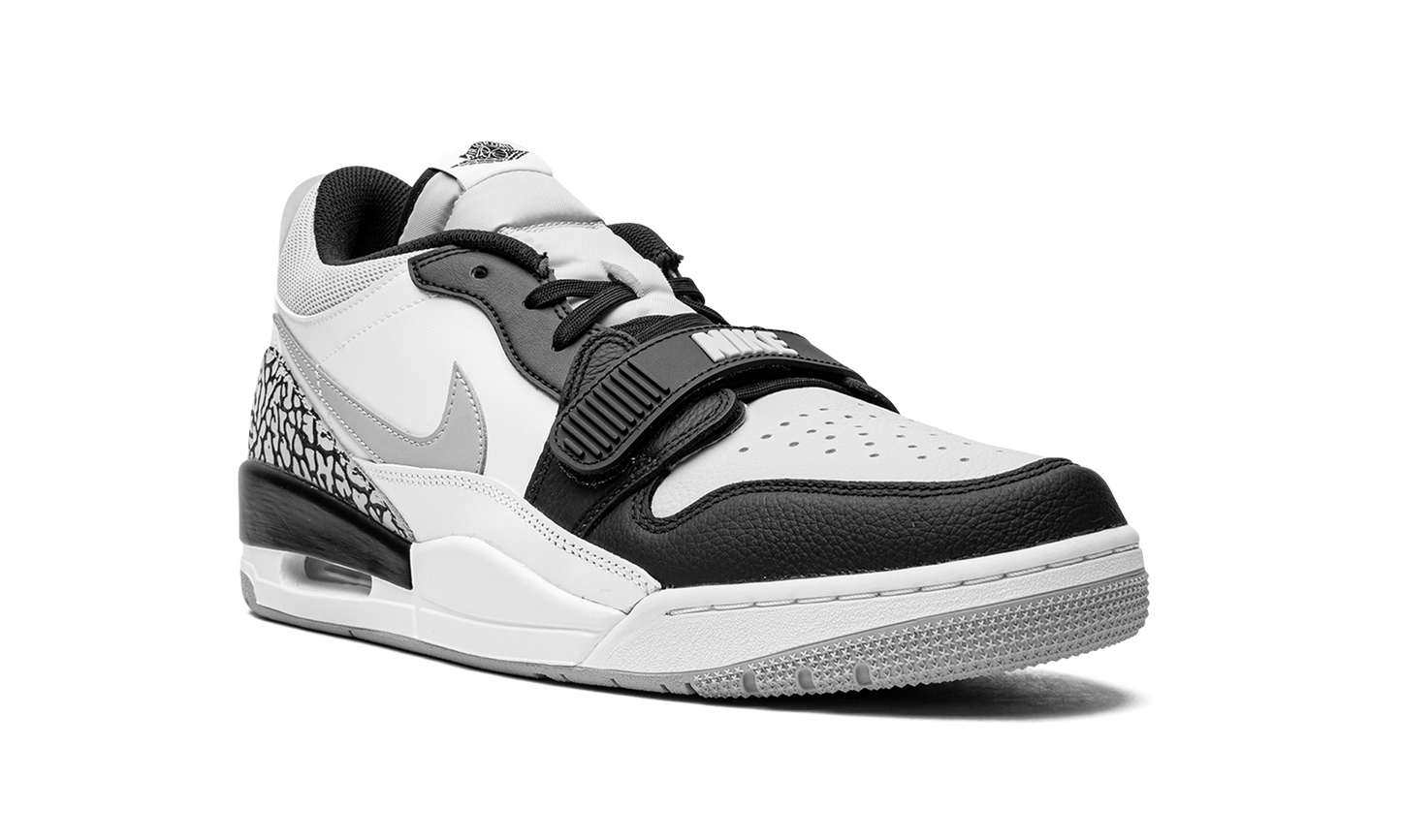 Legacy 312 "Light Smoke Grey" CD7069 105