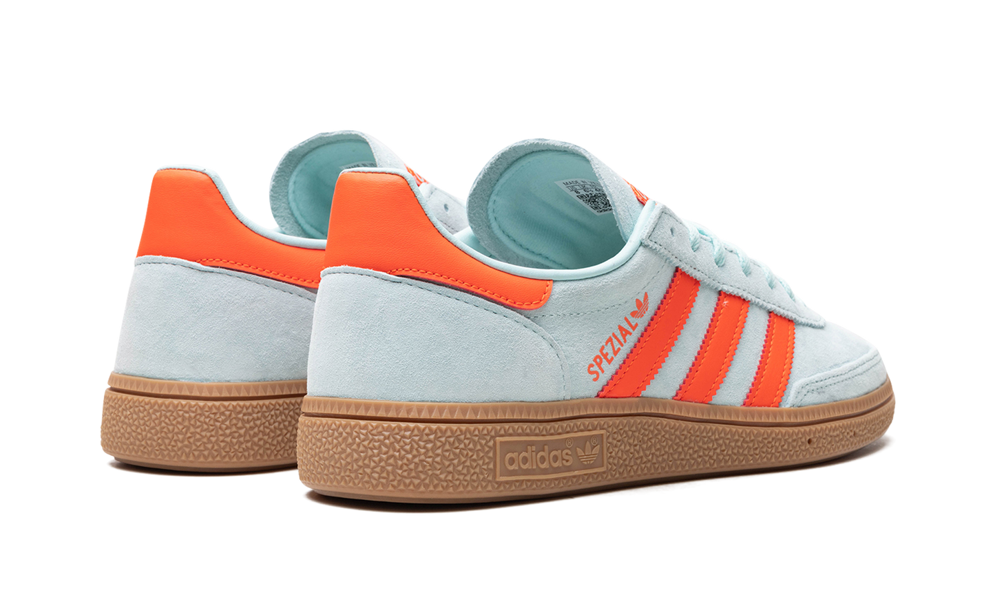 Handball Spezial WMNS "Semi Flash Aqua"