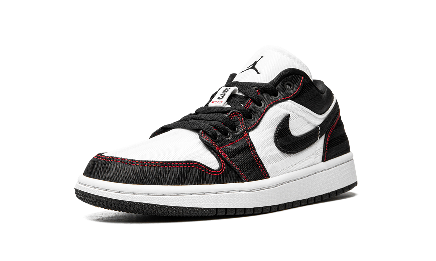 AIR JORDAN 1 LO SE UTL WMNS "White / Black / Red" DD9337 106
