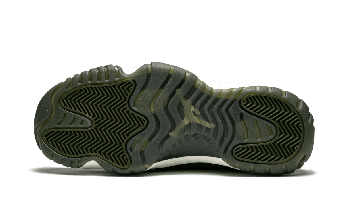 AIR JORDAN FUTURE WMNS "Olive" AR0726 300