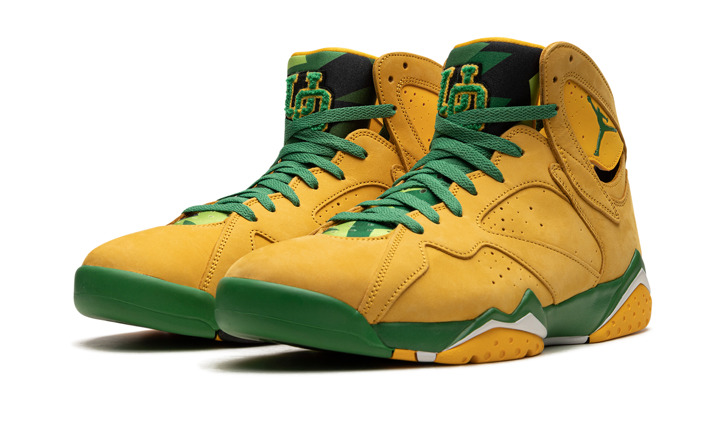 Air Jordan 7 Retro "Oregon PE" CZ7942 703 00