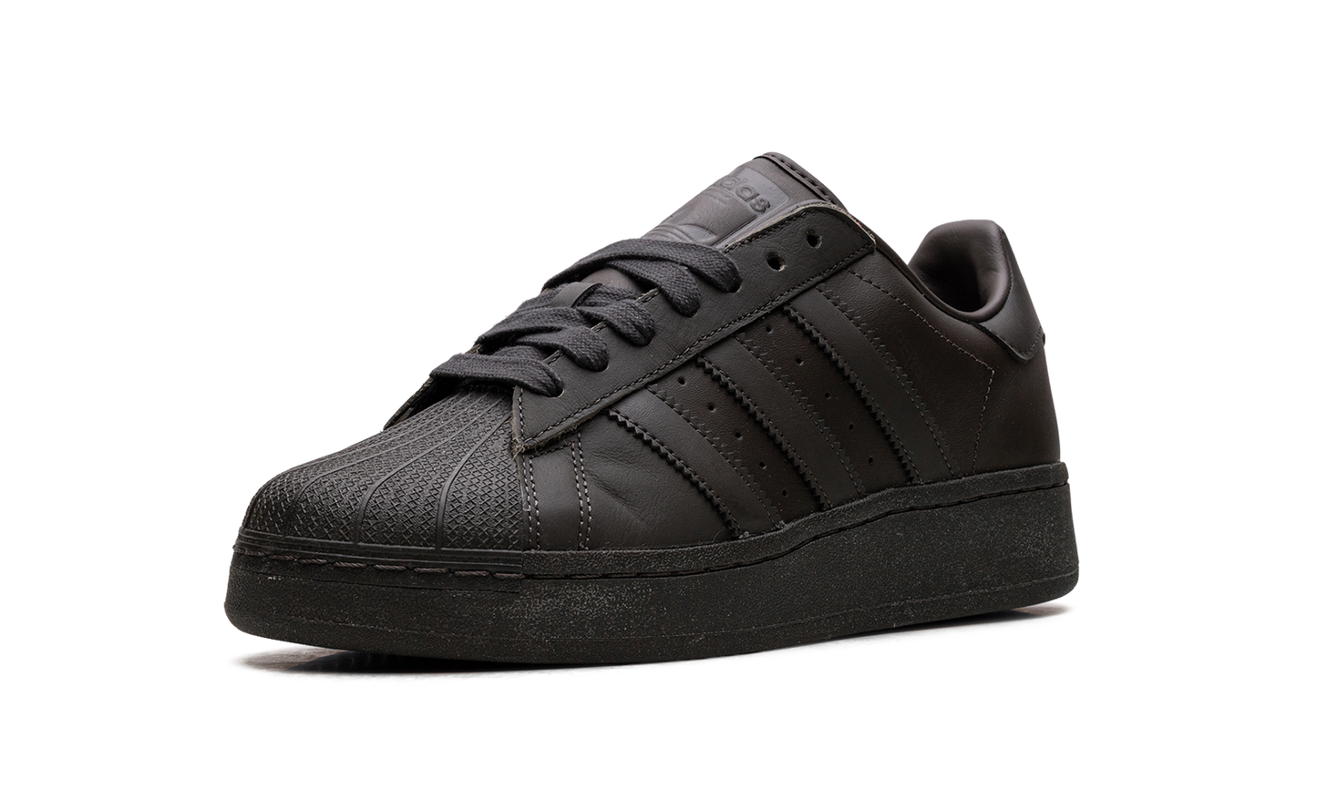 SUPERSTAR XLG "Black"