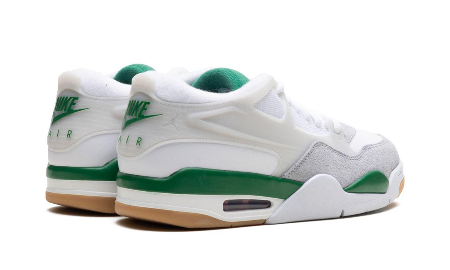 Air Jordan 4 RM "Pine Green" FQ7939 103