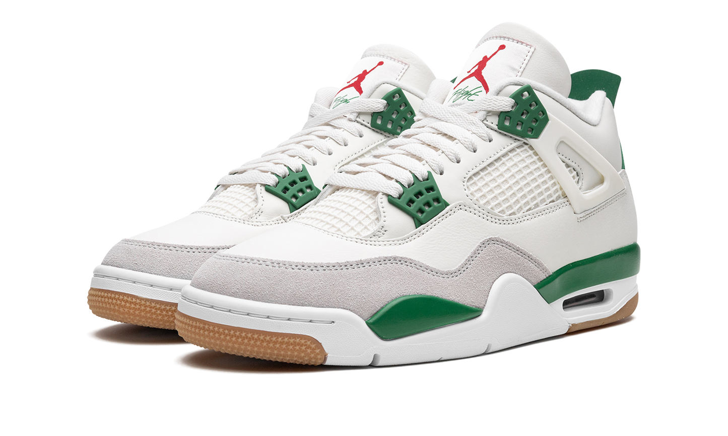 Air Jordan 4 Retro SB "Pine Green" DR5415 103