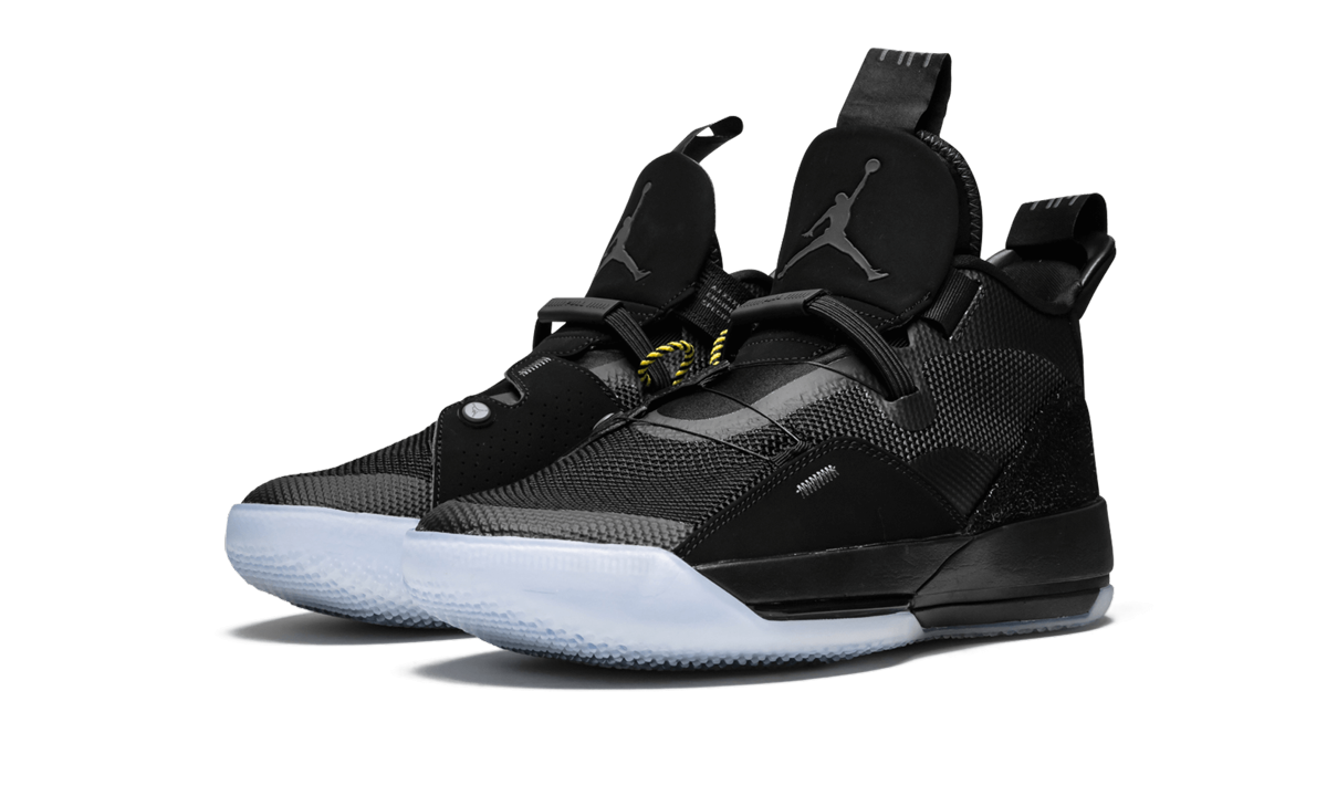 Air Jordan 33 "Utility Blackout"
