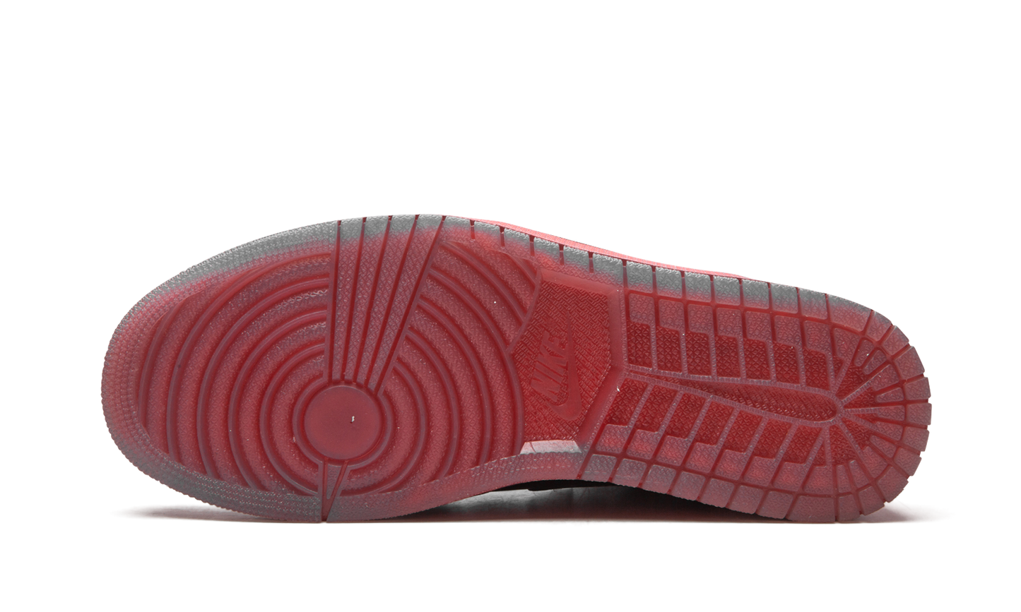 Air Jordan 1 Retro High "Legends of Summer - Black Leather" 418084