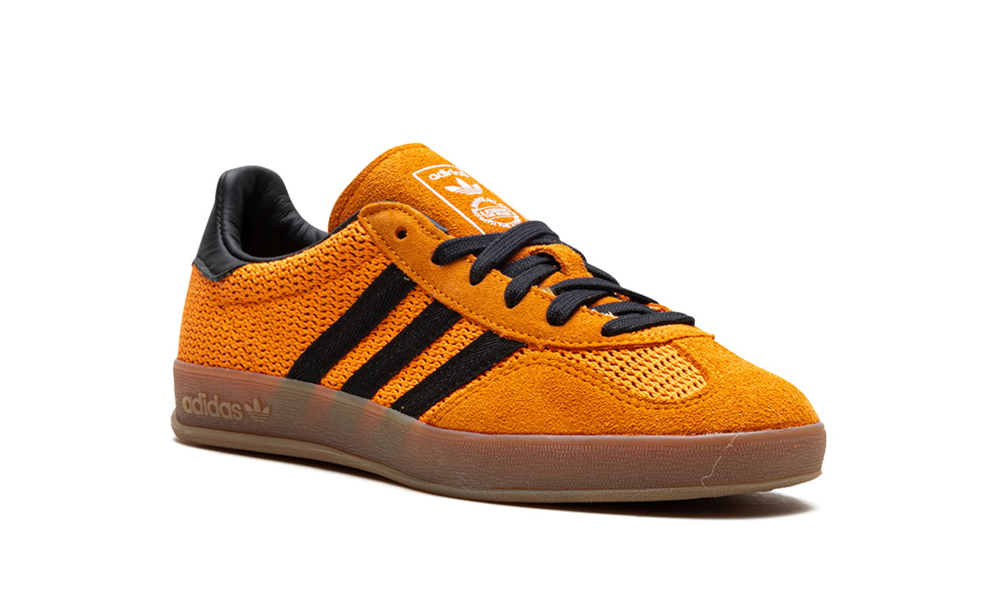 Gazelle Indoor "Orange / Core Black"