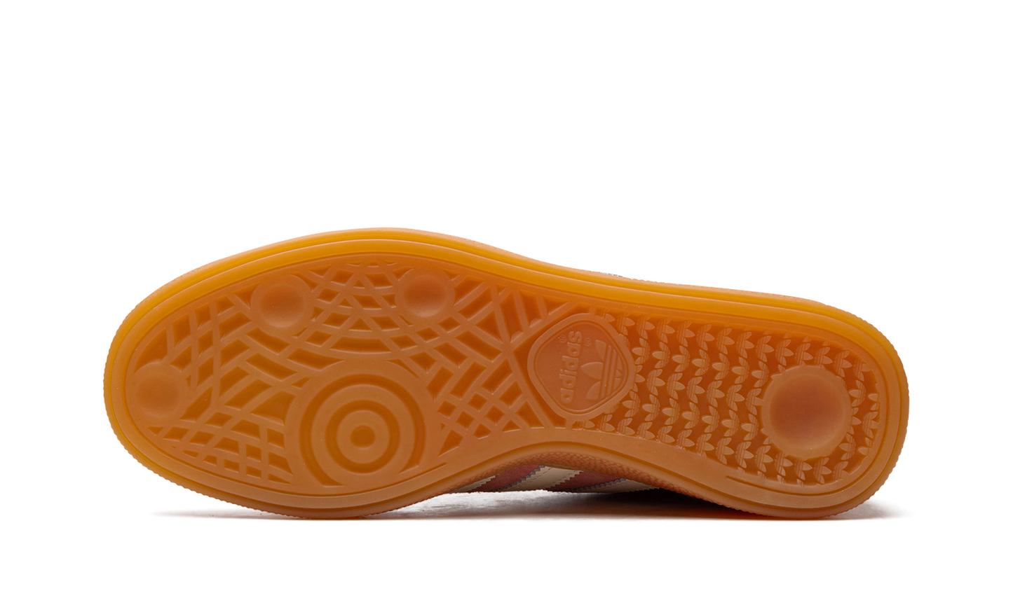 Handball Spezial "SPORTY & RICH"