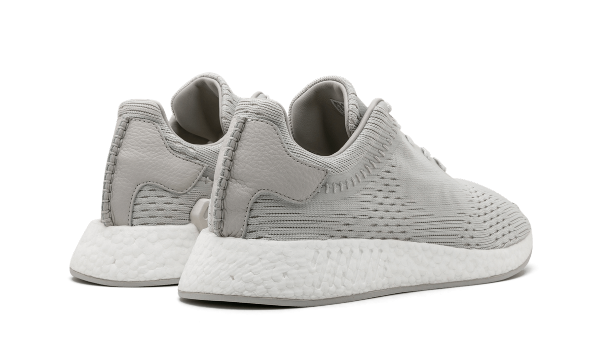 WH NMD_R2