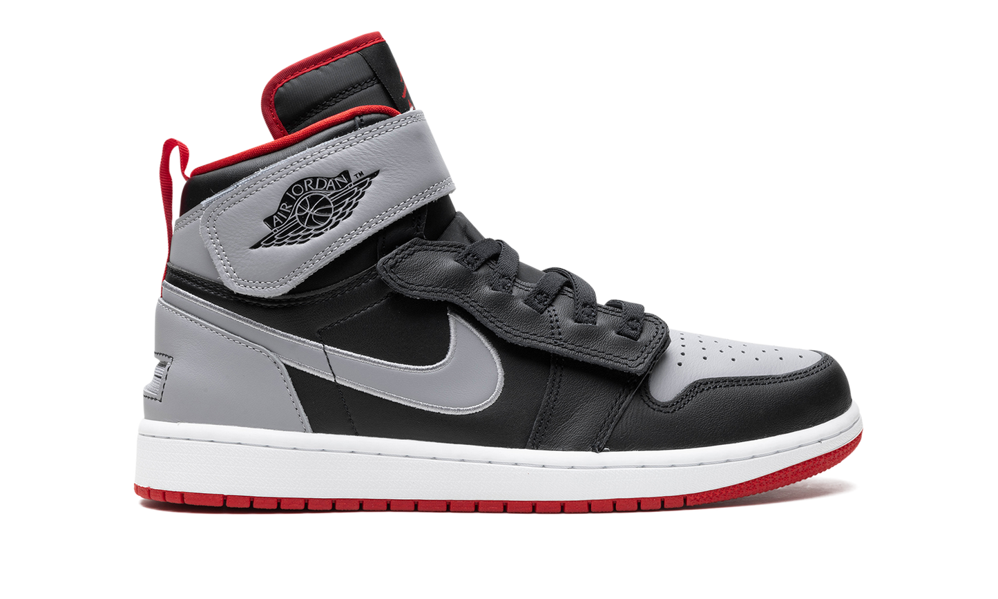 Air Jordan 1 HIGH FLYEASE "BLACK CEMENT" CQ3835 010