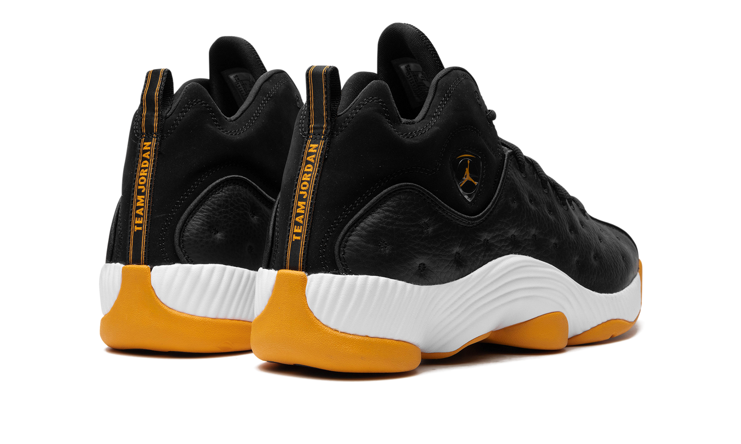 Air Jordan Jumpman Team 2 Low "Taxi"