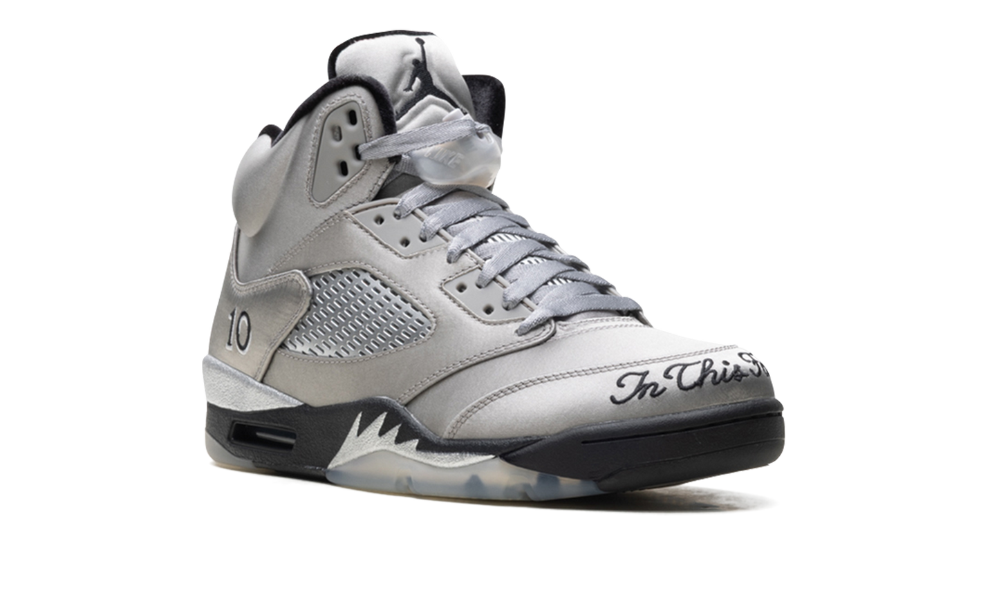 Air Jordan 5 Retro WMNS "Wings (2025)" IO2038 001