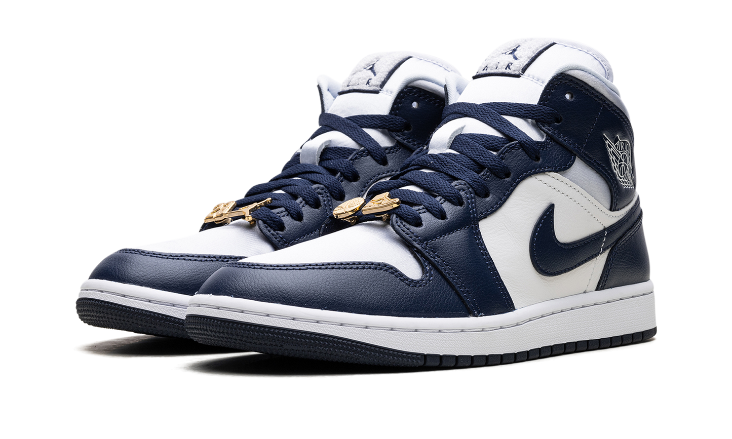 Jordan 1 Mid WMNS "Football Grey White Midnight Navy" FZ8777 044