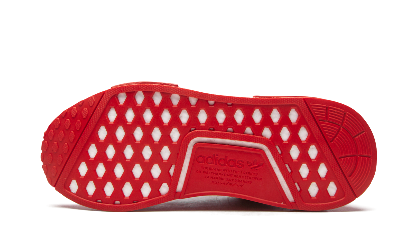 NMD_R1 "Scarlet"