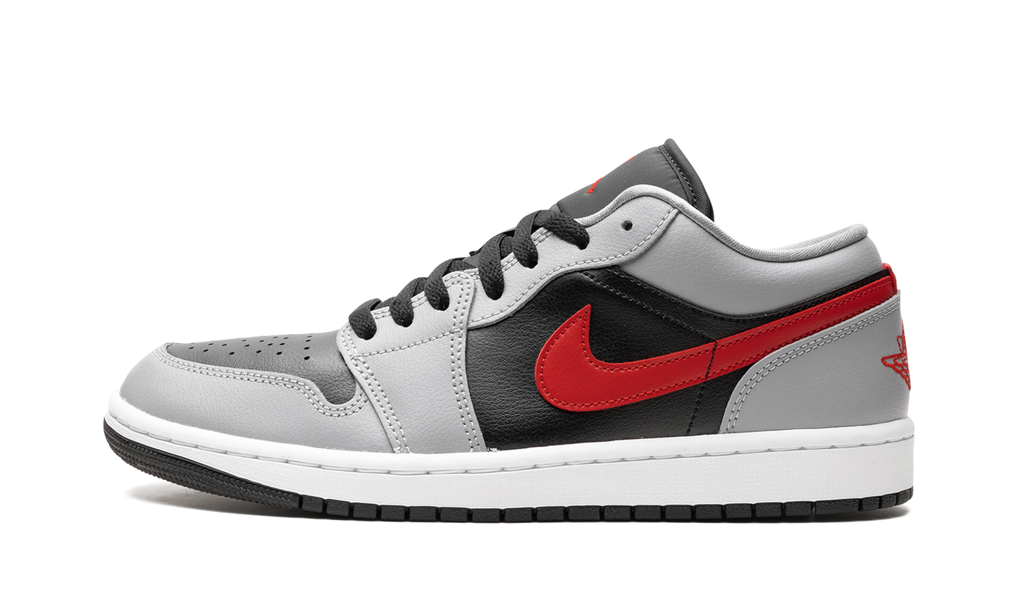 AIR JORDAN 1 WMNS "Cement Fire Red" FZ4183 002