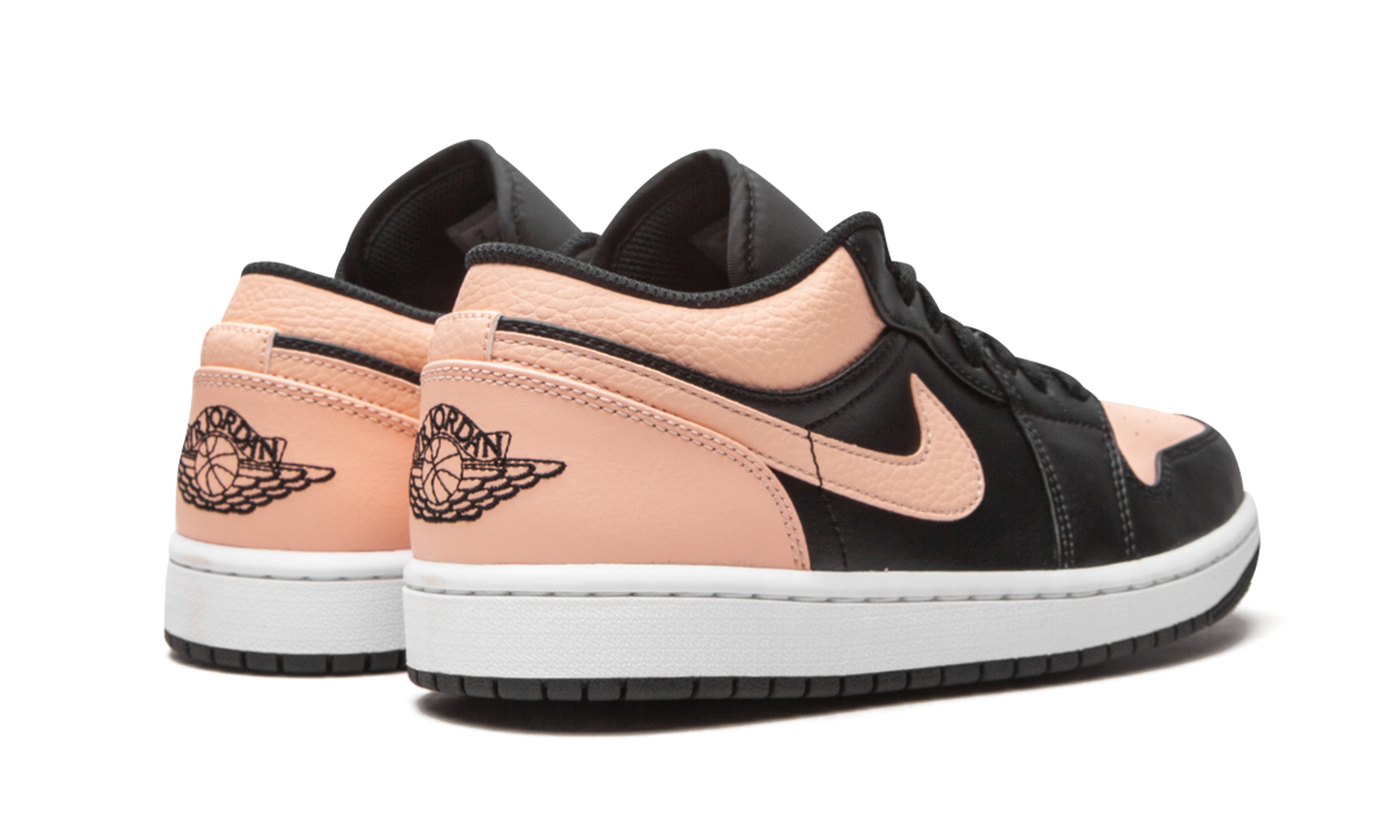 Air Jordan 1 Low "Crimson Tint" 553558 034