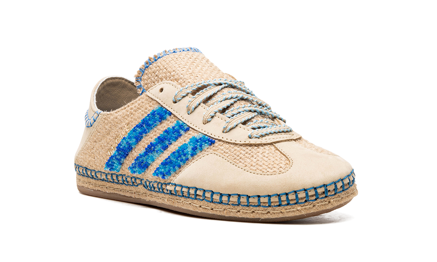 Gazelle "CLOT - Linen Khaki / Light Blue"