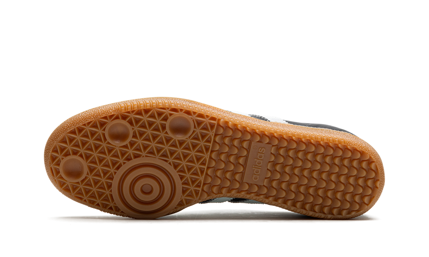 SAMBA OG WMNS "carbon/almost blue/chalk white"