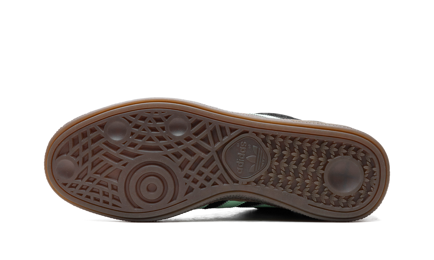 Handball Spezial "Clear Mint Gum"