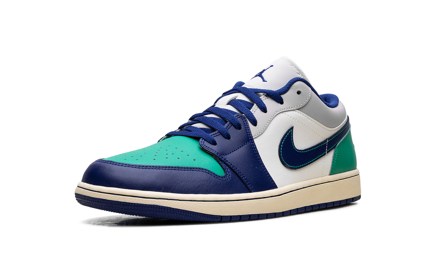 Air Jordan 1 Low "Rare Air" 553558 147