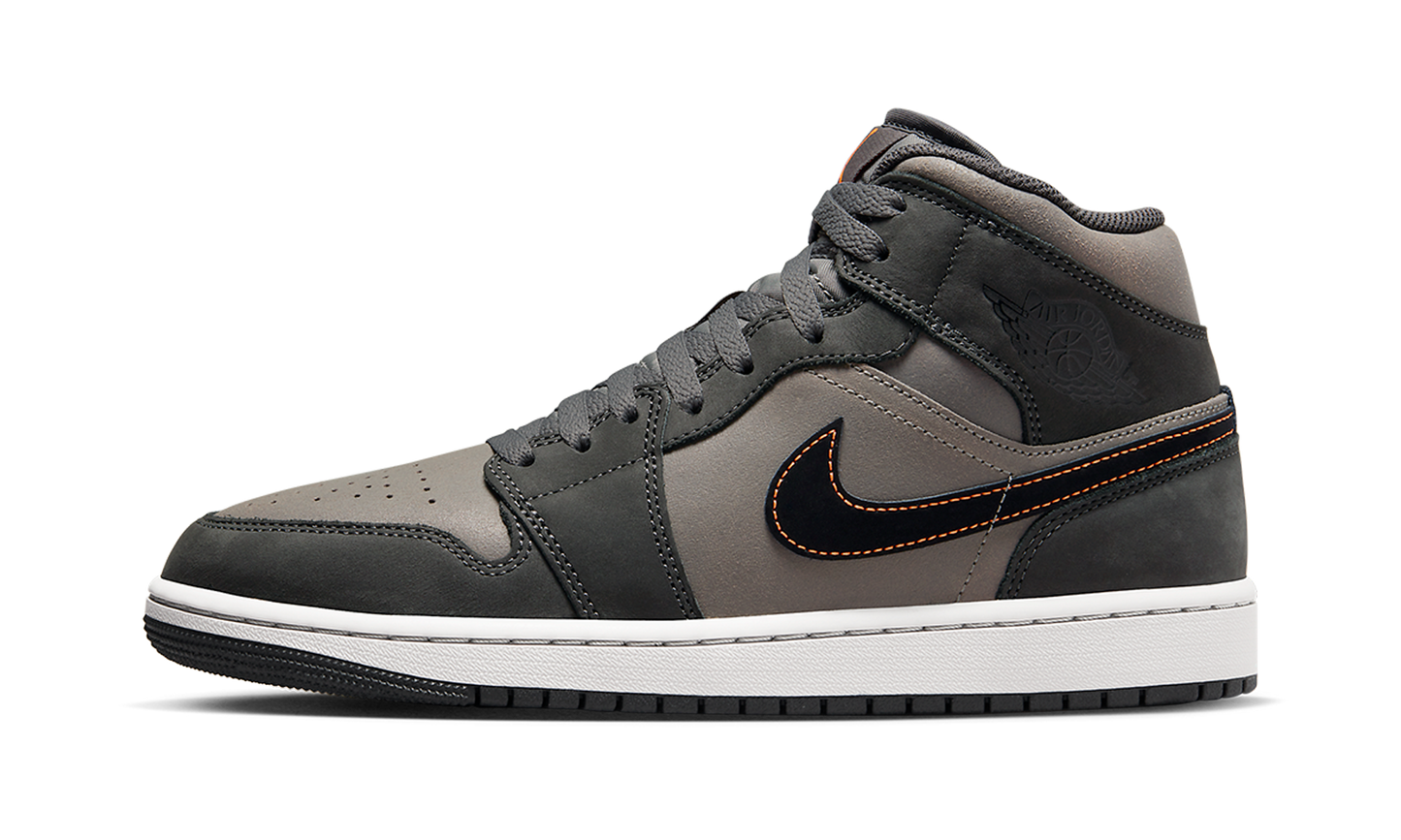 Air Jordan 1 Mid SE "Night Stadium" FQ8338 017