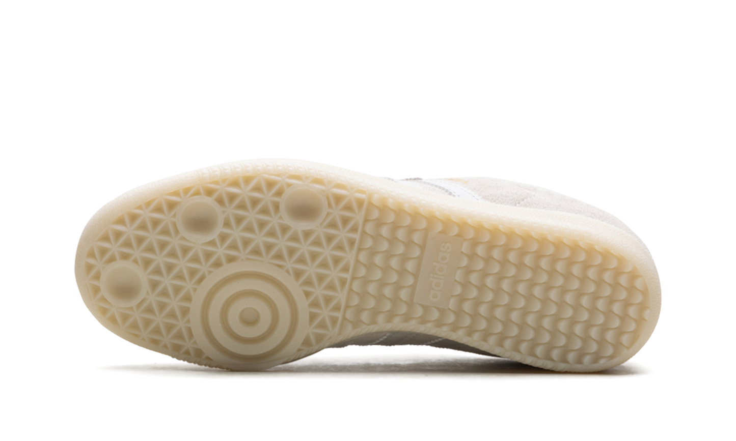 Samba ADV "Chalk White Grey Carbon"