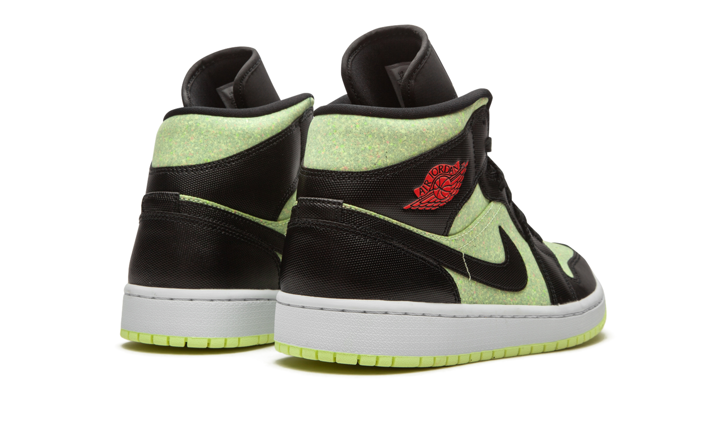 AIR JORDAN 1 MID SE WMNS "Barely Volt / Chile Red" CV5276 003