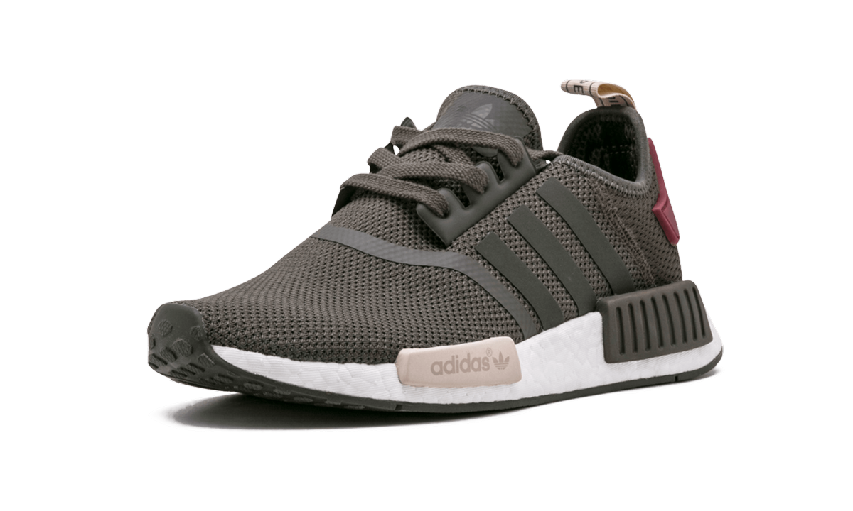 NMD_R1 WMNS