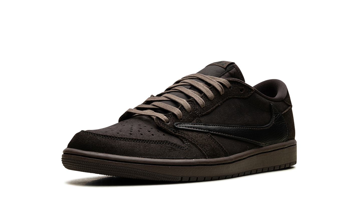 Air Jordan 1 Low OG "Travis Scott - Velvet Brown" DM7866 202