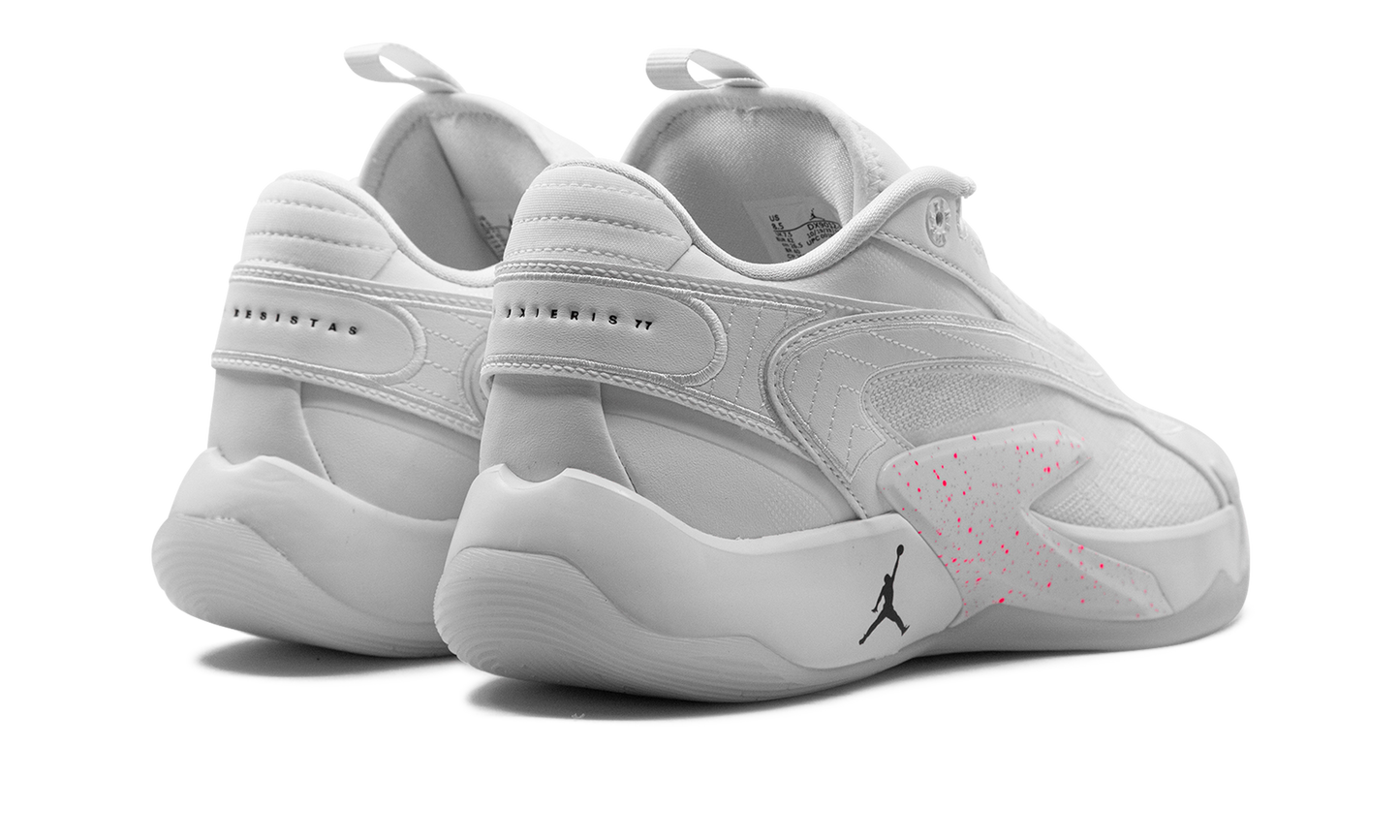 Luka 2 "White" DX9012 106