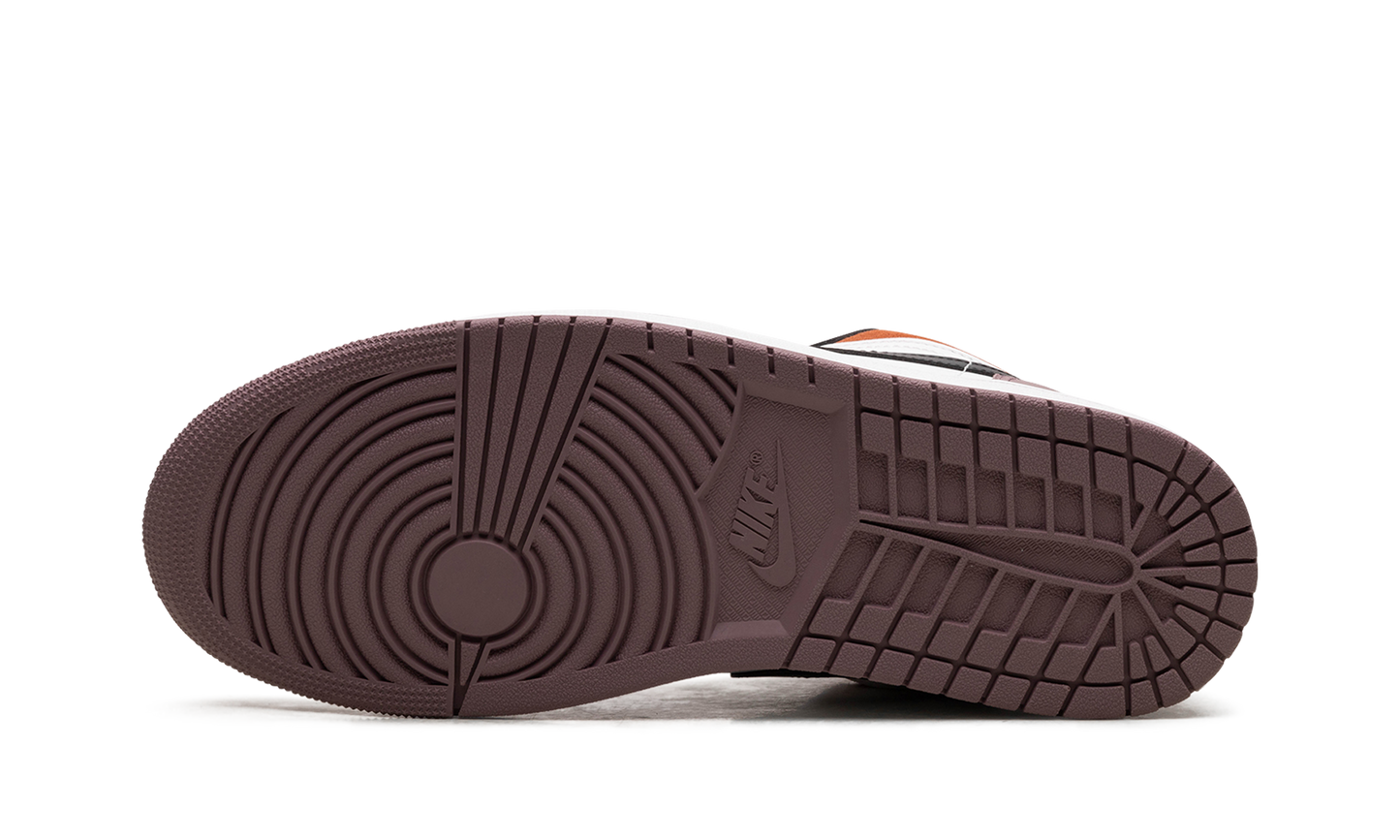 Air Jordan 1 Low SE "SKY J MAUVE" FB9907 102