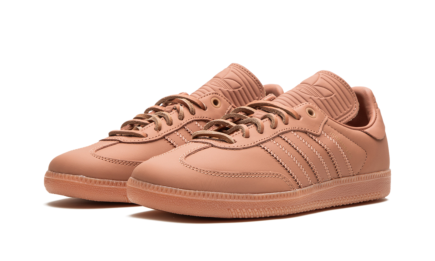 Humanrace Samba "Pharrell Williams - Terracotta"