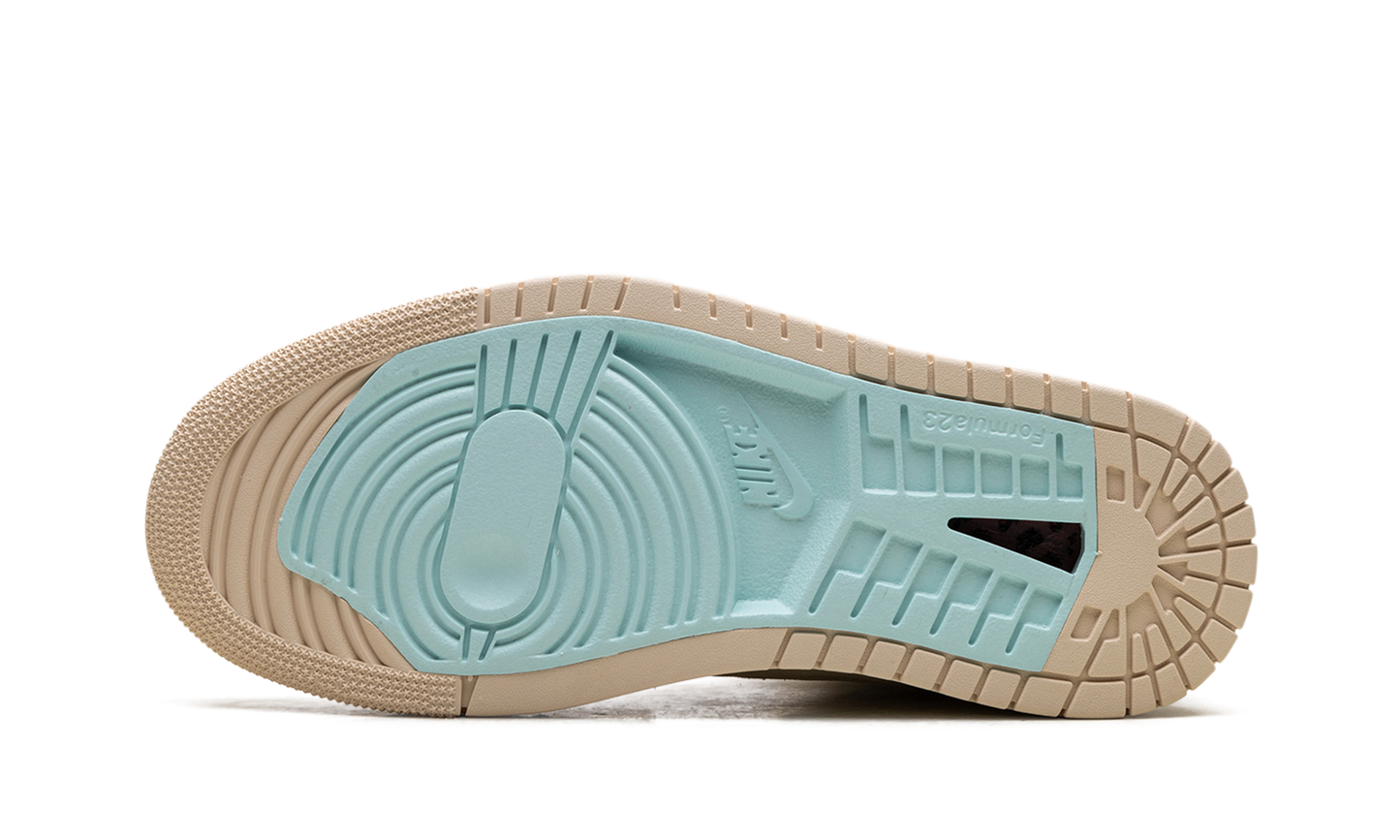 Air Jordan 1 WMNS "Coconut Milk / Light Dew" DV1305 101