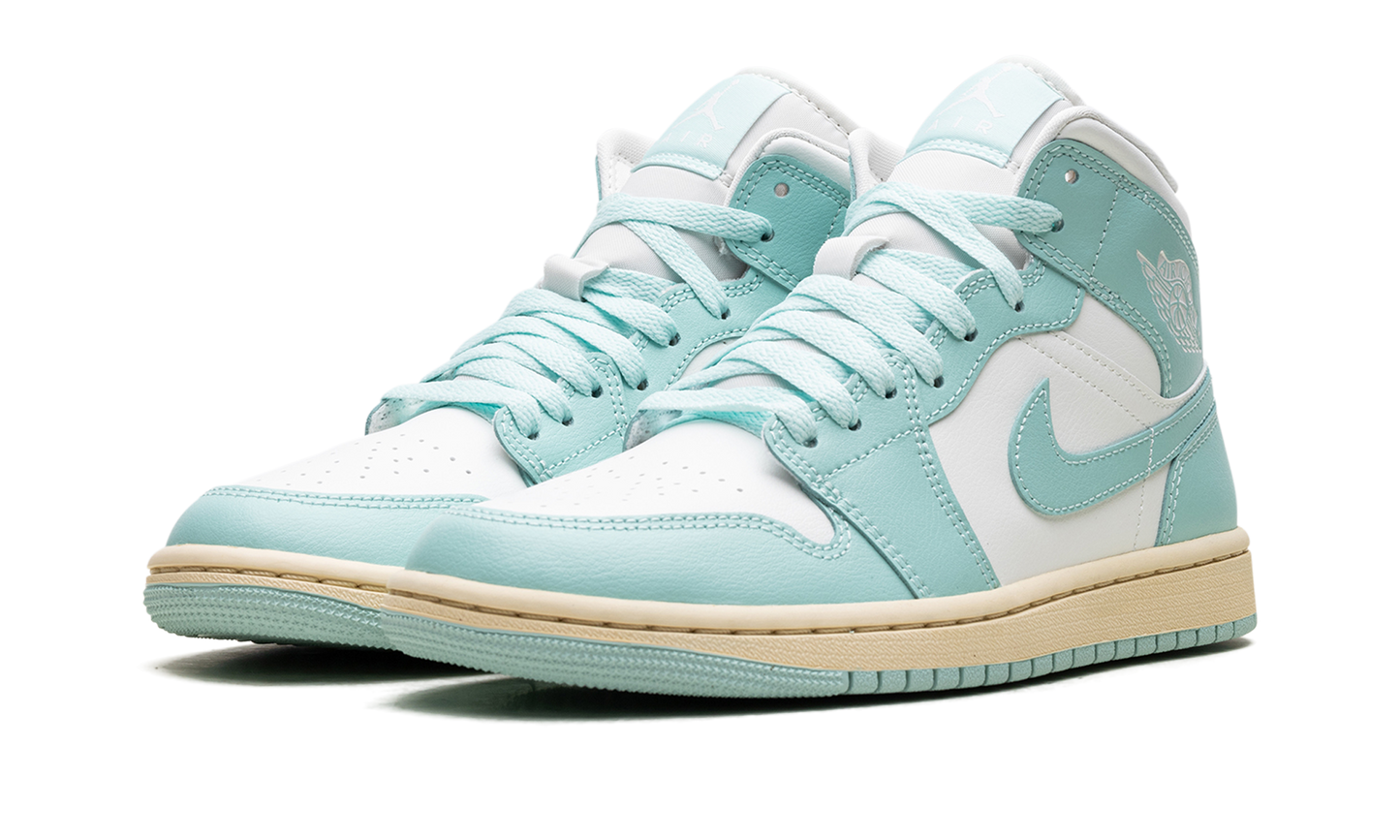 AIR JORDAN 1 MID WMNS "LIGHT DEW" BQ6472 132