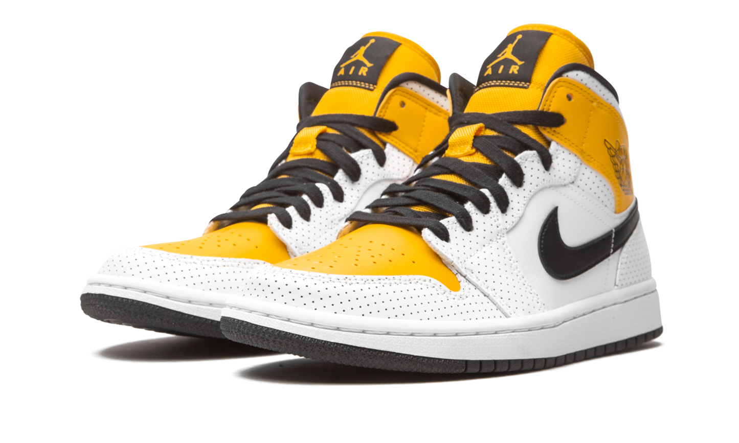 AIR JORDAN 1 MID WMNS "Perforated" BQ6472 107