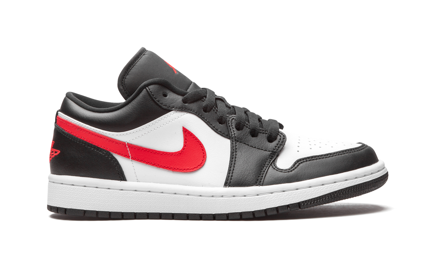AIR JORDAN 1 LO WMNS "Siren Red / Black / White" DC0774 004