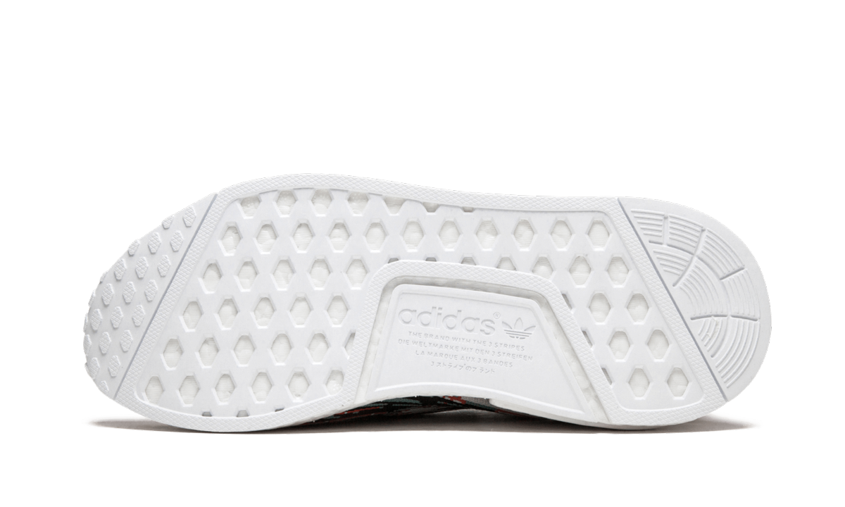 NMD_R1 PK "DATAMOSH"