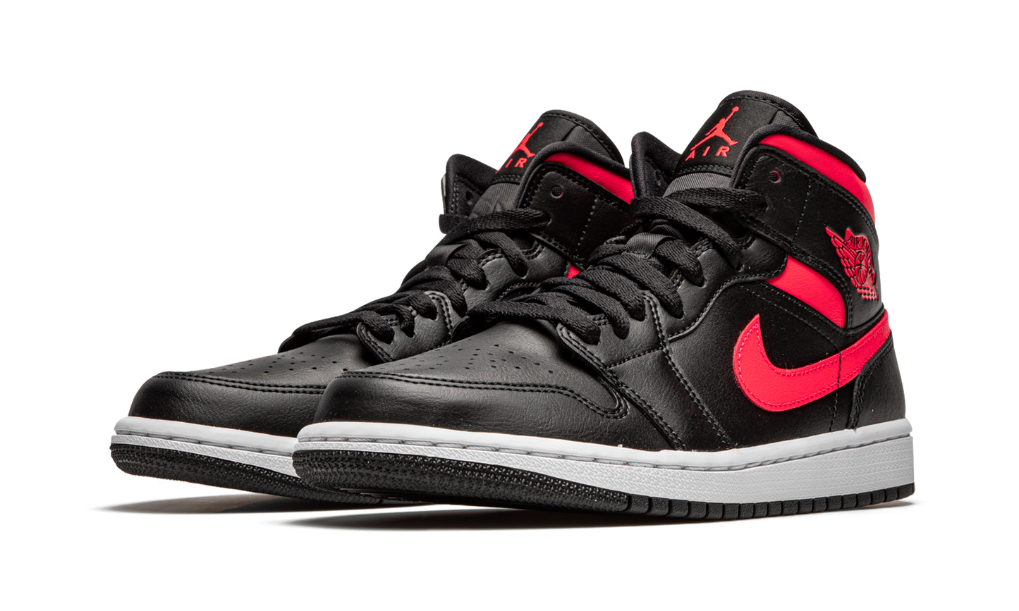 AIR JORDAN 1 MID WMNS "Siren Red" BQ6472 004