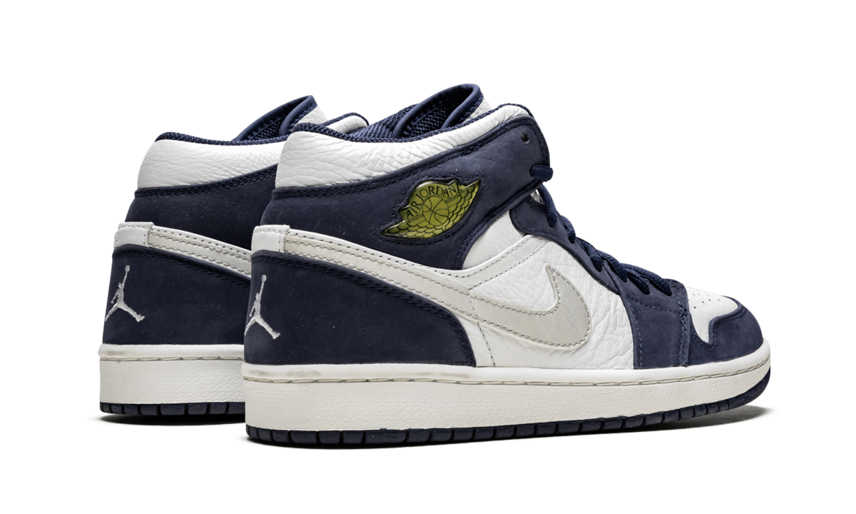 Air Jordan 1 Retro +