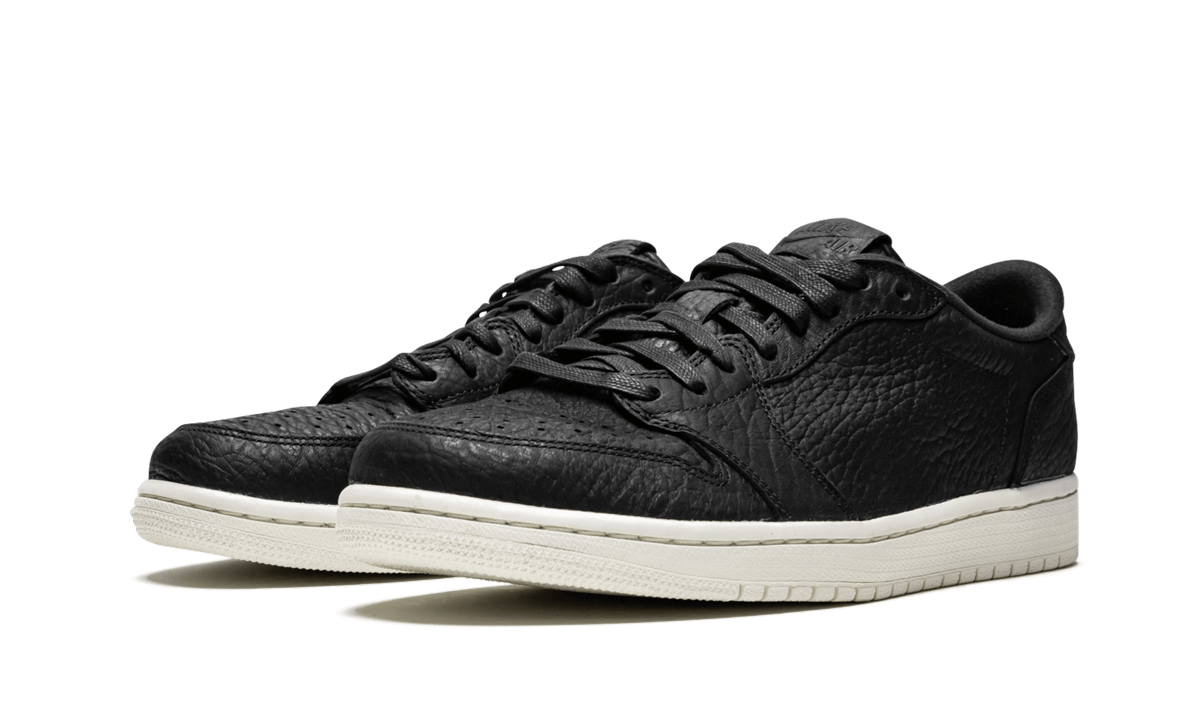 Air Jordan 1 Low Swooshless "Black" 848775 005