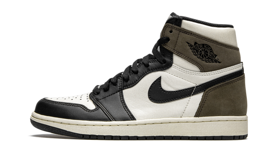 Air Jordan 1 Retro High OG "Dark Mocha" 555088 105