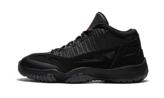 Air Jordan 11 Retro Low "Referee"