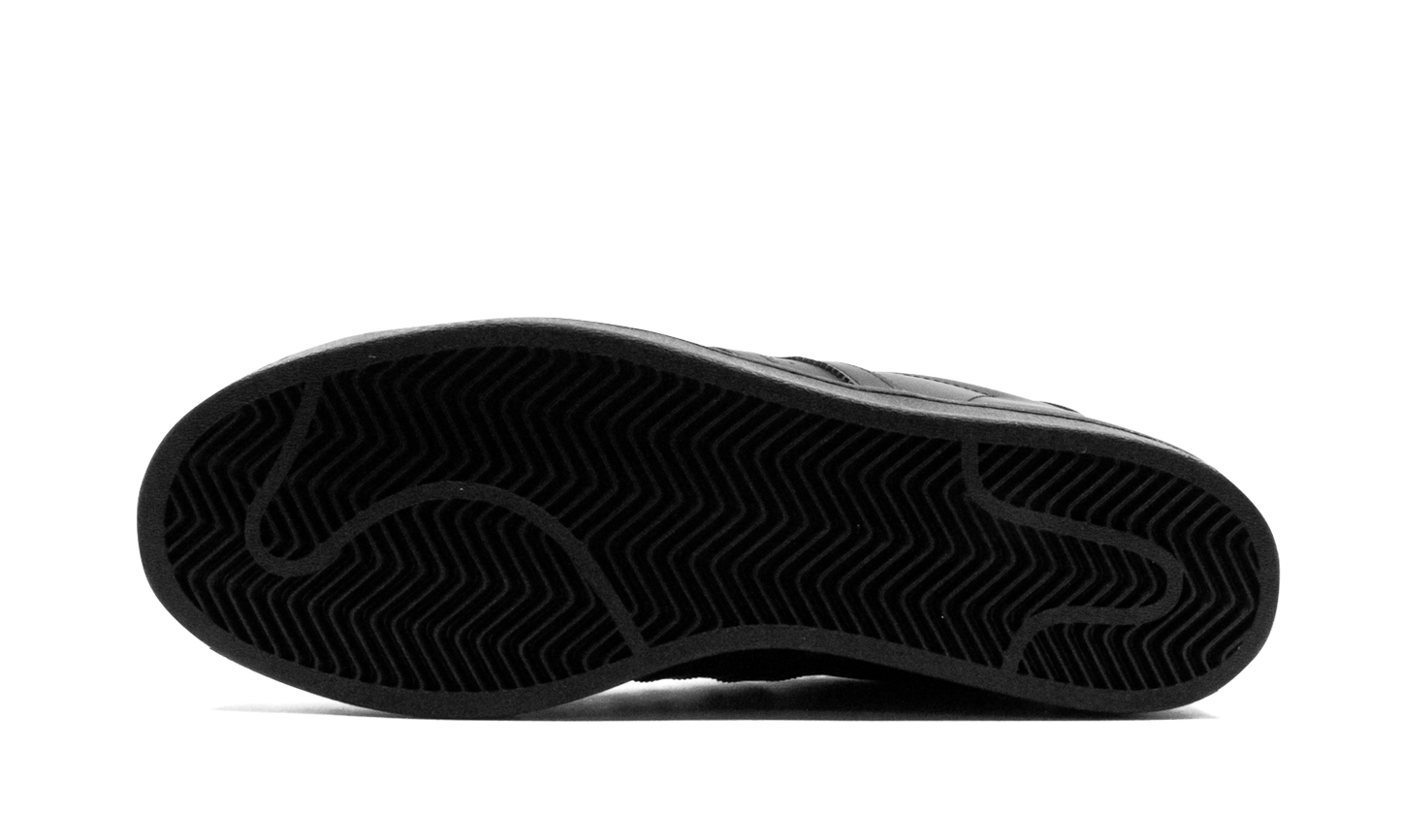 Superstar "Triple Black"