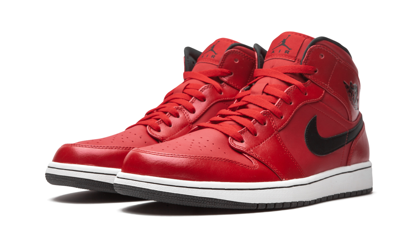 Air Jordan 1 Retro Mid "Gym Red" 554724 602