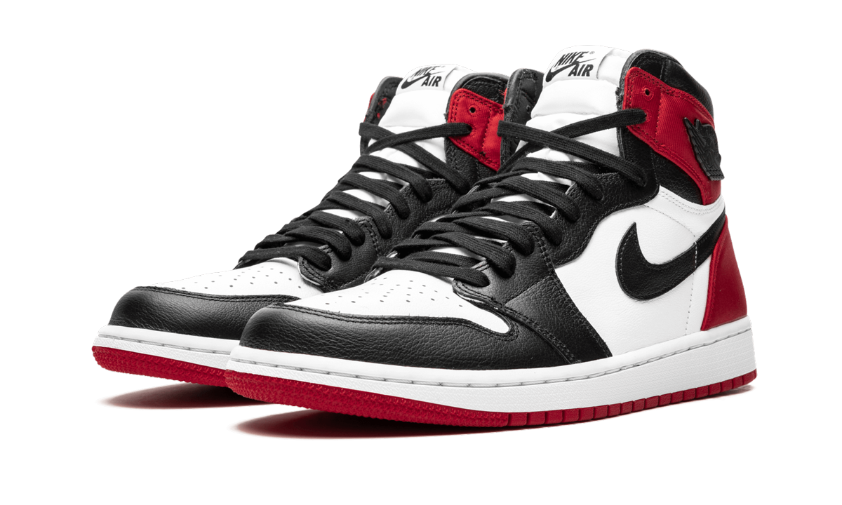 AIR JORDAN 1 HIGH OG WMNS "Satin Black Toe" CD0461 016