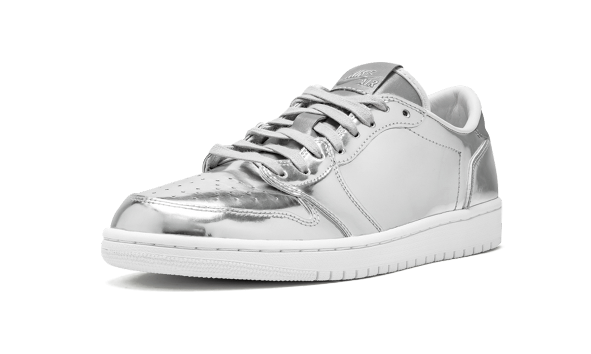 Air Jordan 1 Low Pinnacle "Metallic Silver"